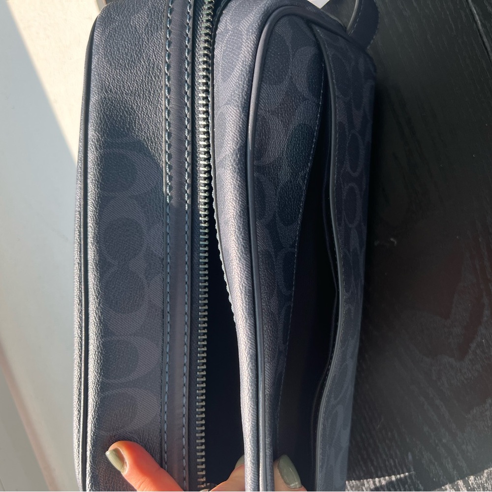 Leather COACH Signature Denim Midnight Navy Travel Bag - Picture 3 of 3